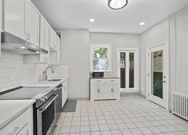 Property at 24 6th St SE, Washington, DC, 20003, 2 beds, 3 baths, [object Object]