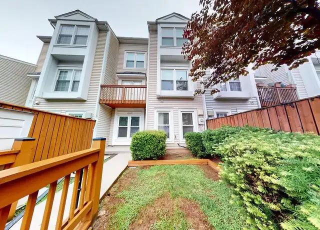 Property at 6008 Chestnut Hollow Ct, Centreville, VA, 20121, 3 beds, 2.5 baths, [object Object]