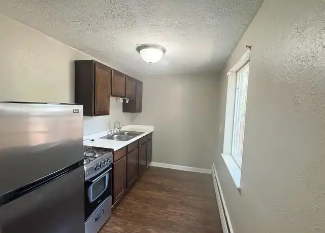 Property at 6130 W 40th Ave Unit 02, Wheat Ridge, CO, 80033, 3 beds, 1 bath, [object Object]