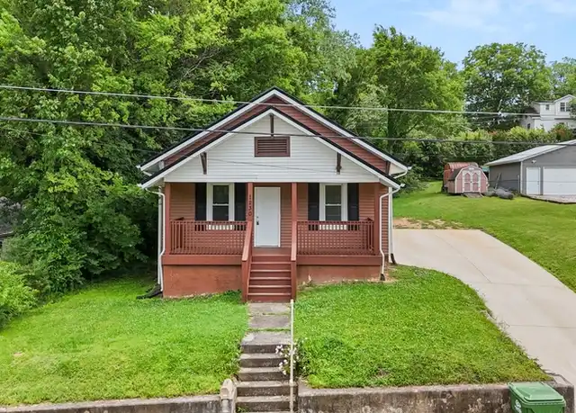 Property at 1230 Irwin Ave, Maryville, TN, 37804, 3 beds, 1.5 baths, [object Object]