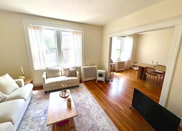 Property at 235 Freeman St #3, Brookline, MA, 02446, 2 beds, 1 bath, [object Object]