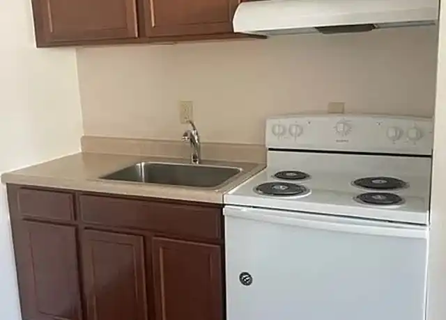 Property at 1306 Silver St, Urbana, IL, 61801, 2 beds, 1 bath, [object Object]