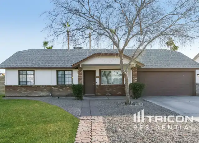 Property at 95 W Juanita Ave, Gilbert, AZ, 85233, 4 beds, 2 baths, [object Object]