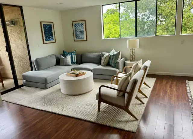 Property at 2420 Torrey Pines Rd Unit B304, La Jolla, CA, 92037, 3 beds, 2.5 baths, [object Object]
