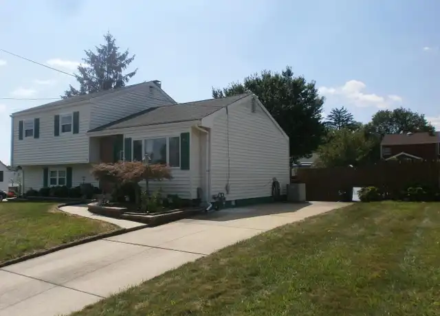 Property at 25 Marcia Dr, Trenton, NJ, 08610, 3 beds, 1.5 baths, [object Object]