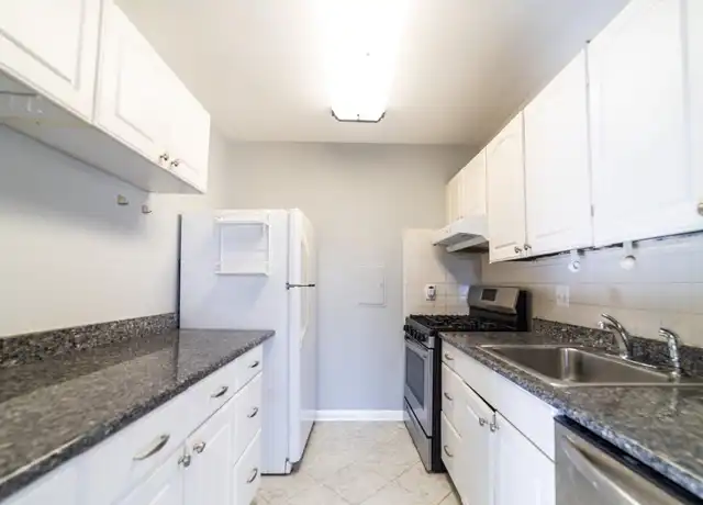 Property at 5202 Crossfield Ct Unit 1, North Bethesda, MD, 20852, 1 bed, 1 bath, [object Object]