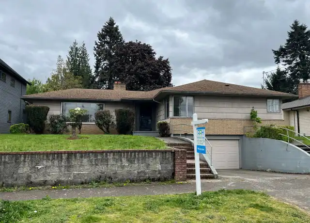Property at 2012 NE Morgan St, Portland, OR, 97211, 2 beds, 2 baths, [object Object]