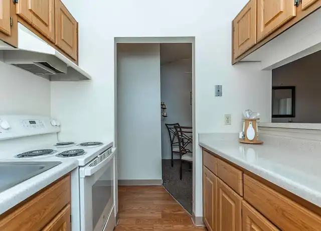 Property at The Lakes - 4800 San Mateo Ln NE, Albuquerque, NM, 87109, 1 bed, 1 bath, [object Object]
