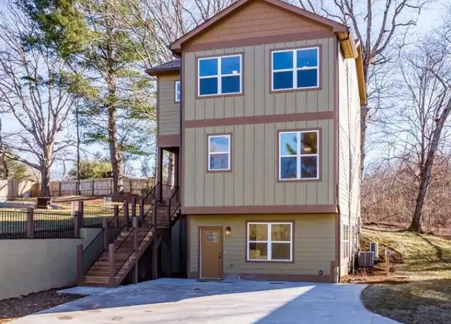 Property at 3 Powers Dr, Asheville, NC, 28806, 1 bed, 1 bath, [object Object]