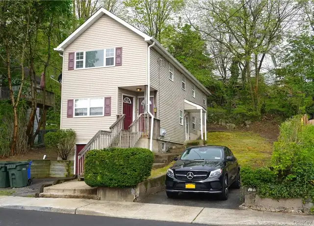 Property at 13 Fort Putnam St #2, Highland Falls, NY, 10928, 2 beds, 1 bath, [object Object]