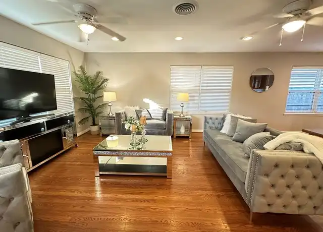 Property at 4005 Nenana Dr, Houston, TX, 77025, 4 beds, 3 baths, [object Object]