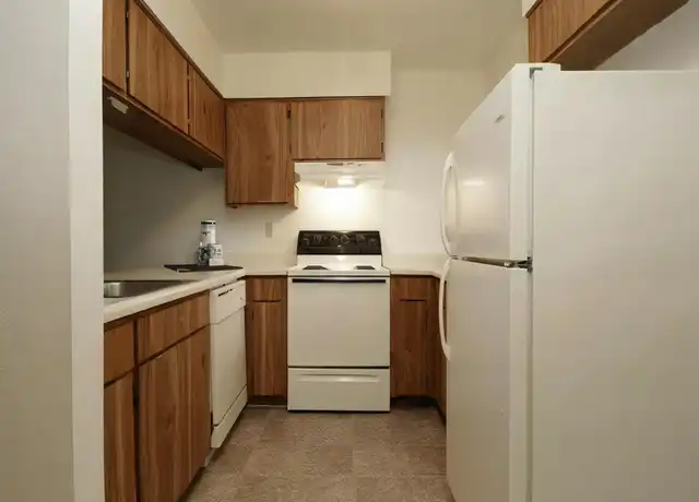 Property at 333 W Roger Rd, Tucson, AZ, 85705, 2 beds, 2 baths, [object Object]