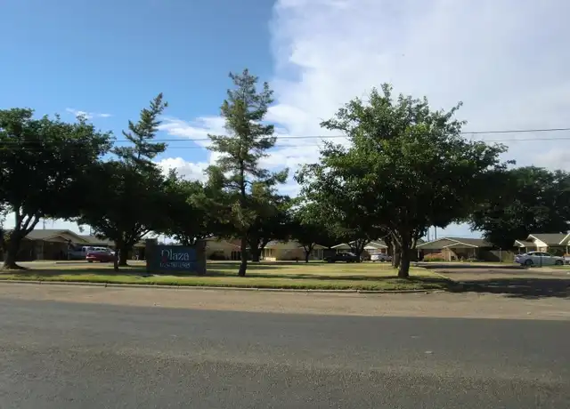 Property at 501 Plaza Dr, Slaton, TX, 79364, 2 beds, 1 bath, [object Object]