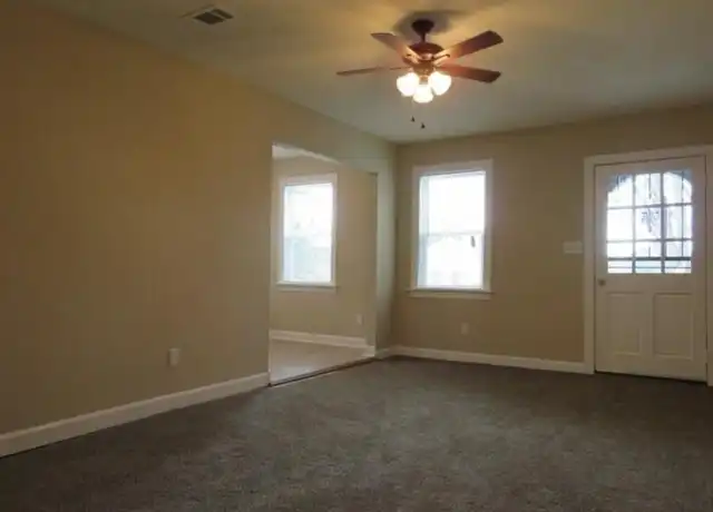 Property at 1042 Springdale St, Memphis, TN, 38108, 2 beds, 1 bath, [object Object]