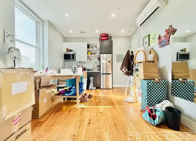 Property at 115 Park Ave, Brooklyn, NY, 11205, 2 beds, 1 bath, [object Object]