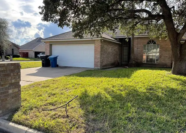 Property at 5913 N 36th St, McAllen, TX, 78504, 3 beds, 2 baths, [object Object]