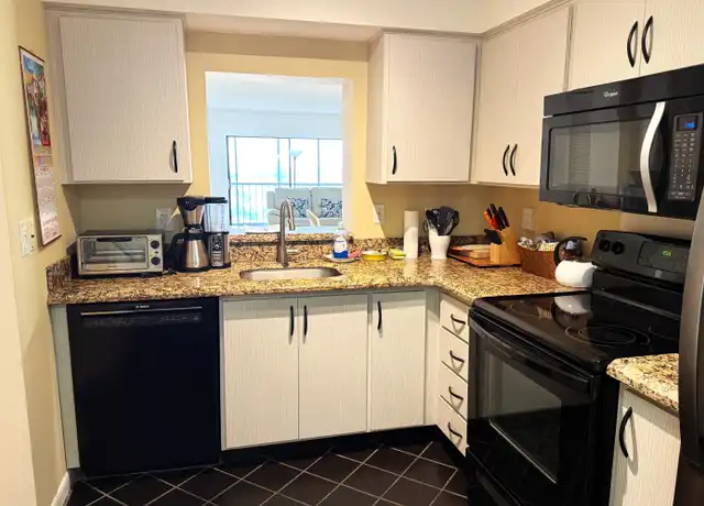 Property at 7240 Huntington Ln #704, Delray Beach, FL, 33446, 2 beds, 2 baths, [object Object]