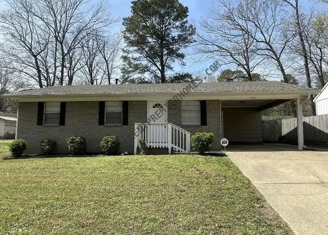 Property at 710 Desoto Pl, Benton, AR, 72015, 3 beds, 1 bath, [object Object]