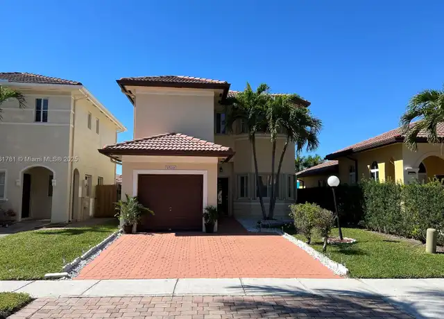 Property at 2532 NE 41st Ter Unit 2532, Homestead, FL, 33033, 3 beds, 2.5 baths, [object Object]