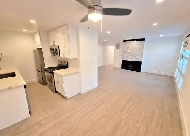 Property at 336 S Norton Ave, Los Angeles, CA, 90020, 2 beds, 2 baths, [object Object]