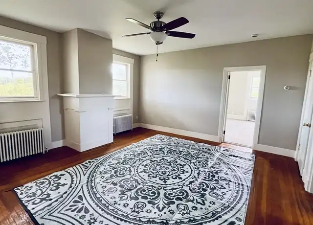 Property at 239 New Boston Rd Unit 1, Fairhaven, MA, 02719, 2 beds, 1 bath, [object Object]