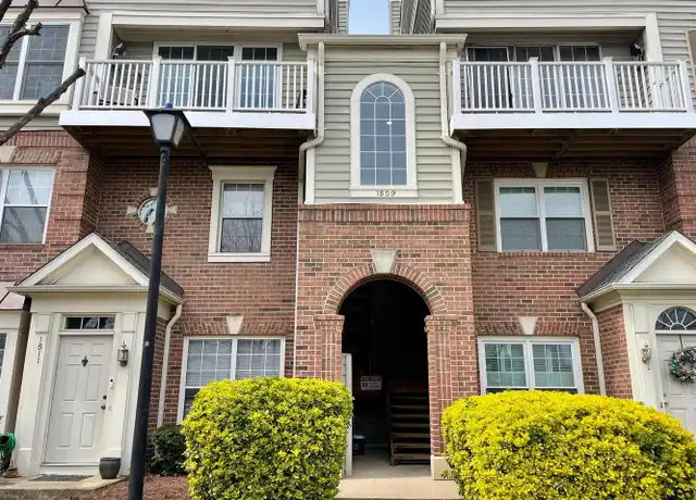 Property at 1809 Kenwood Ave #303, Alexandria, VA, 22302, 2 beds, 2.5 baths, [object Object]