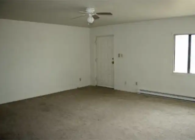 Property at 1912 Treadway Trl, Cheyenne, WY, 82009, 2 beds, 1 bath, [object Object]