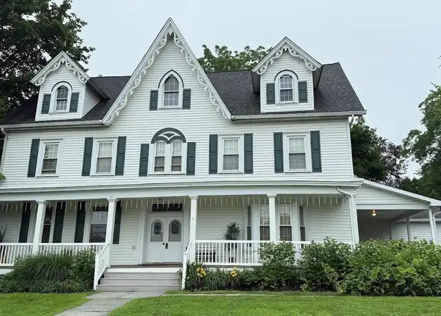 Property at 11 N Liberty Dr Unit 1-A, Stony Point, NY, 10980, 3 beds, 1.5 baths, [object Object]