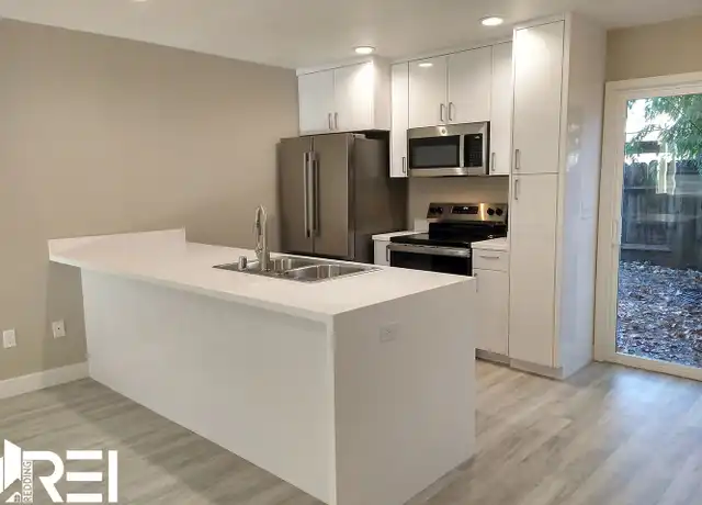 Property at 1566 Bramble Pl, Redding, CA, 96002, 2 beds, 1 bath, [object Object]