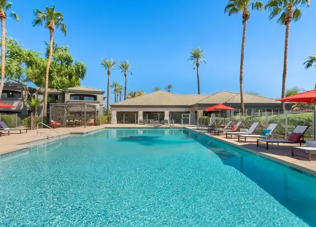 Photo of 825 W Queen Creek Rd, Chandler, AZ 85248