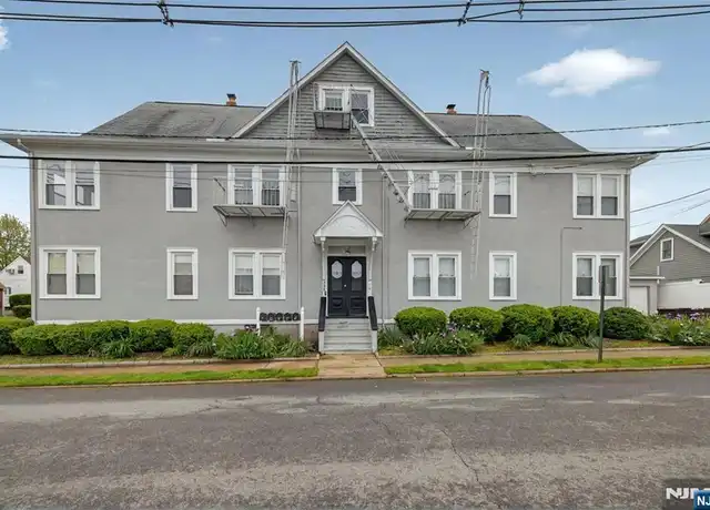 Property at 60 Elm St Unit 5, Elmwood Park, NJ, 07407, 1 bed, 1 bath, [object Object]