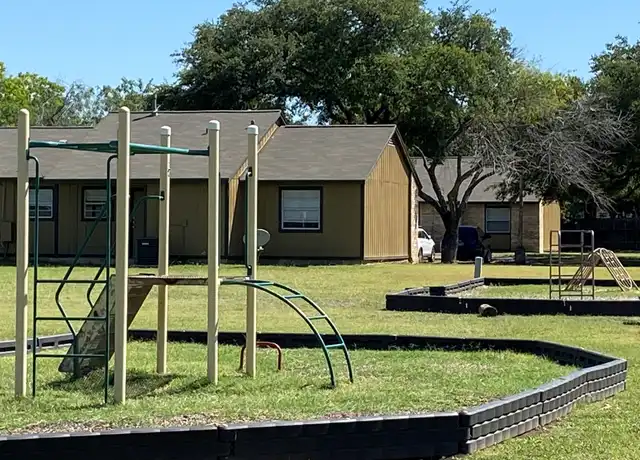 Property at 101 Glenbrook Dr E Unit 102, New Braunfels, TX, 78130, 2 beds, 1 bath, [object Object]
