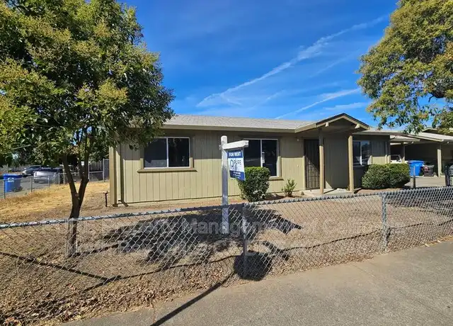 Property at 388 Peach St, Ukiah, CA, 95482, 3 beds, 2 baths, [object Object]