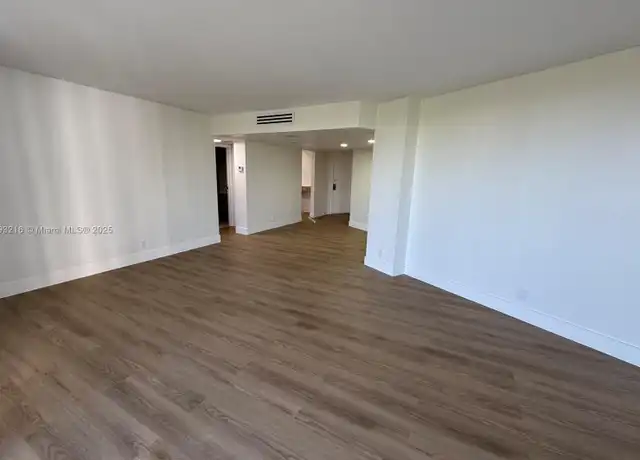 Property at 3475 N Country Club Dr #511, Miami, FL, 33180, 2 beds, 2 baths, [object Object]