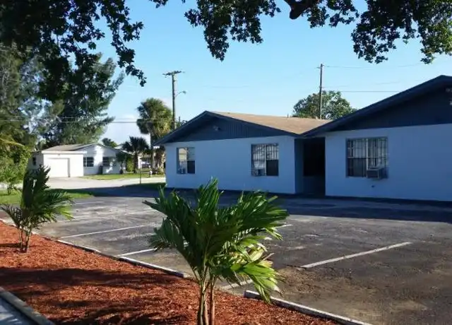 Property at 901 W 37th St, Riviera Beach, FL, 33404, 3 beds, 1 bath, [object Object]