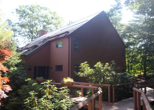 Property at 834 Cove Dr, Grantham, NH, 03753, 3 beds, 4 baths, [object Object]