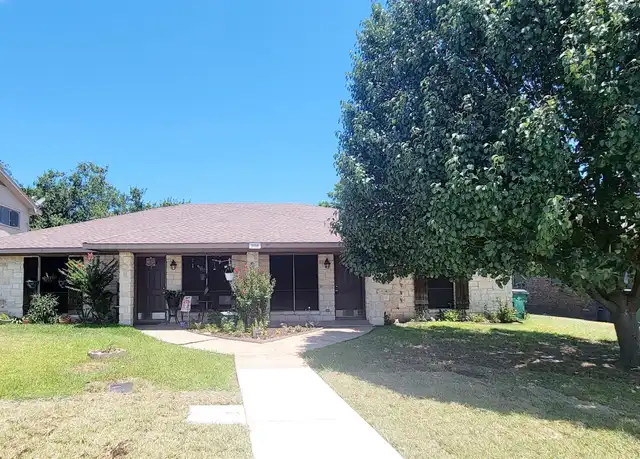 Property at 3102 Stanford St, Greenville, TX, 75401, 3 beds, 2 baths, [object Object]