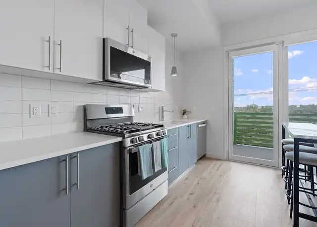 Property at 4004 Banister Ln #301, Austin, TX, 78704, 0 beds, 1 bath, [object Object]