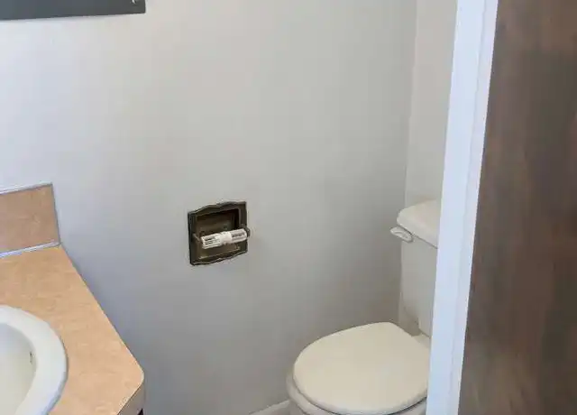 Property at 287 W 600 N Unit 2, Logan, UT, 84321, 2 beds, 1.5 baths, [object Object]