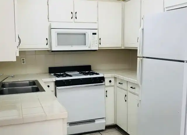 Property at 6060 Warm Springs Ct Unit A, Columbus, GA, 31909, 2 beds, 1 bath, [object Object]