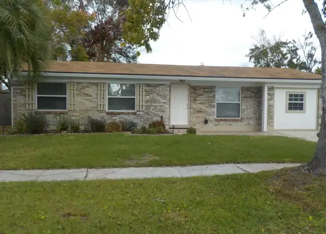 Property at 10929 Weymouth Cir N, Jacksonville, FL, 32246, 4 beds, 2 baths, [object Object]