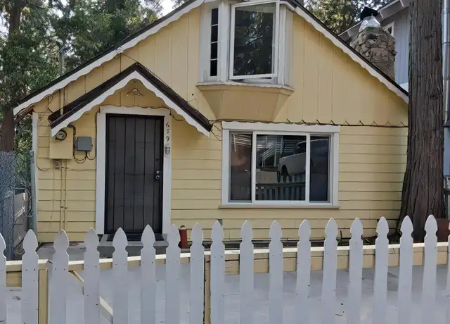 Property at 679 Ca-138, Crestline, CA, 92325, 3 beds, 1.5 baths, [object Object]