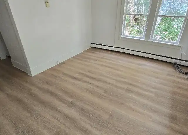 Property at 252 N Jefferson St Unit B, Casper, WY, 82601, 1 bed, 1 bath, [object Object]