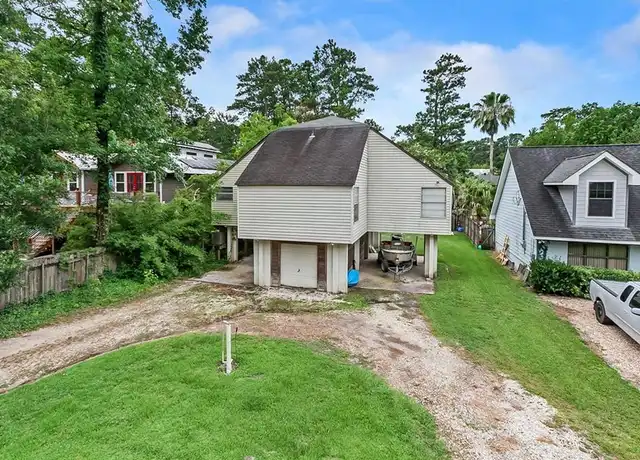 Property at 18128 Derbes Dr, Covington, LA, 70433, 3 beds, 2 baths, [object Object]