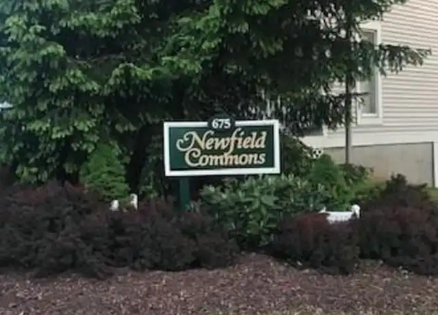 Property at 675 Newfield St #15, Middletown, CT, 06457, 2 beds, 1.5 baths, [object Object]