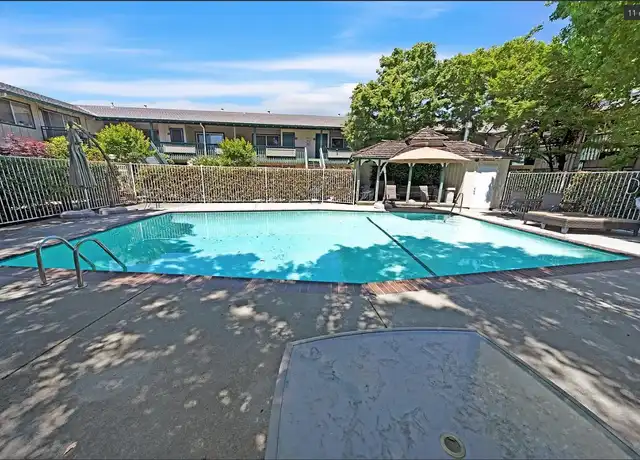Property at 2025 California St #8, Mountain View, CA, 94040, 1 bed, 1 bath, [object Object]