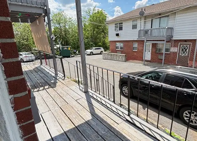 Property at 820 W Susquehanna St Unit 2, Allentown, PA, 18103, 2 beds, 1.5 baths, [object Object]