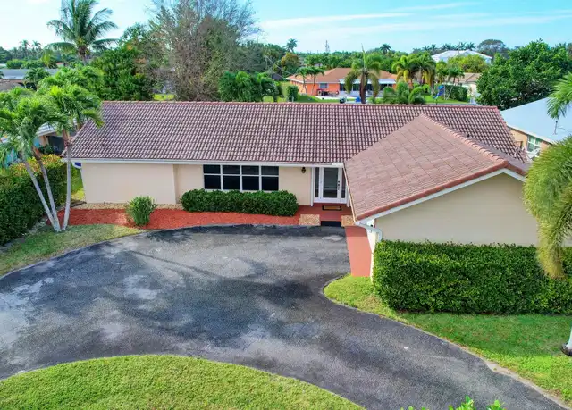 Property at 1753 W Terrace Dr Unit 1753, Lake Worth Beach, FL, 33460, 4 beds, 2 baths, [object Object]