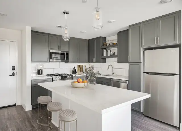 Photo of 8115 Via Alta, Whittier, CA 90602