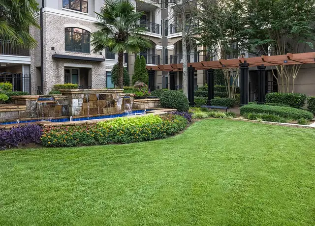 Photo of 100 Drexel Pt, Atlanta, GA 30346